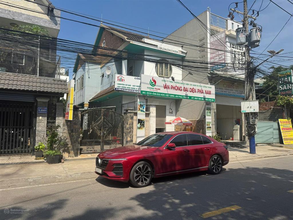 Biệt thự 300m2 kcn vsip i, mặt tiền d23 khu vietsing kinh doanh tốt đường 16m full tc, dt 10x30m