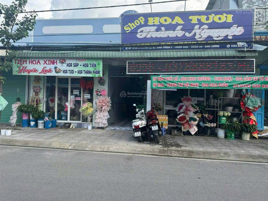 Đất mt d2 kdc thuận giao, kv kinh doanh sầm uất, dt 330m2 full tc, sẵn nhà đã hoàn công, shr