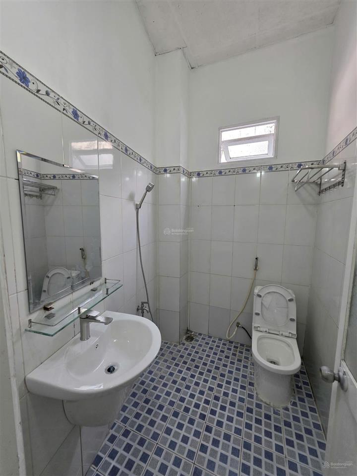 Nhà mt vị trí đẹp ngay kdc lê phong, lái thiêu dt 79.8m2 khai thác dòng tiền tốt, giá 3.85 tỷ