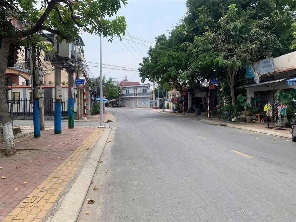 Cần bán lô đất mt bình nhâm 88. dt 125m2 có 60m2 odt giá bán 4 tỷ 4,  0917 813 ***