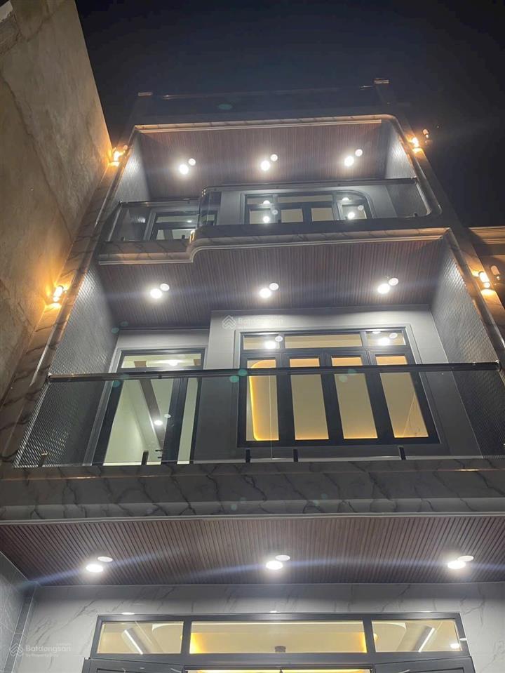 Bán nhà mặt tiền bình hòa 24. 1 trệt 2 lầu hoàn công đầy đủ tổng dtsd 286,5m2 full nội thất.