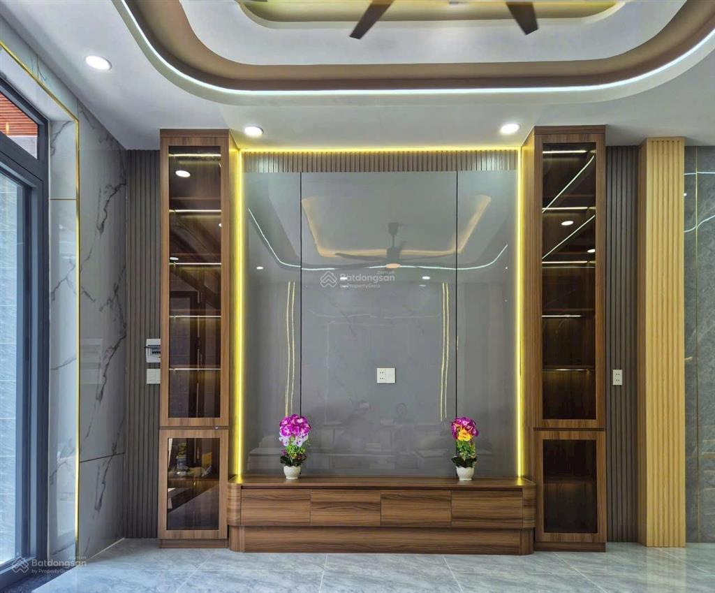 Bán nhà mặt tiền bình hòa 24. 1 trệt 2 lầu hoàn công đầy đủ tổng dtsd 286,5m2 full nội thất.
