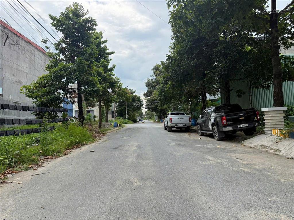 5,7 tỷ đất kdc vĩnh phú 2, đường số 19 đón tiềm năng metro c11!  0917 813 ***