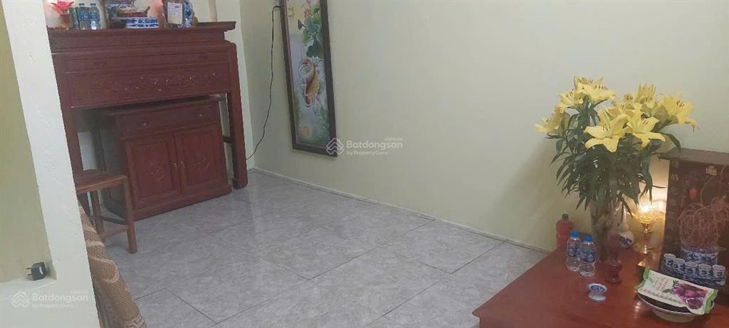 Bán nhà thạch bàn 3 tầng + tum  6,25 tỷ