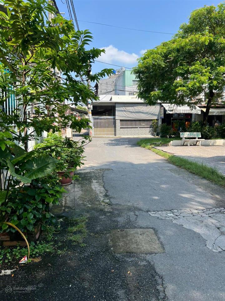 Bán nhà riêng đông hưng thuận 40, diện tích 122.7m2