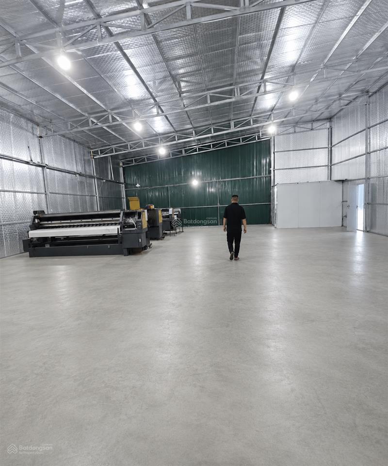 Cho thuê kho xưởng thịnh liệtquận ủy hoàng mai, 200m2, 3pha, ngõ xe tải 3.5 tấn, mặt tiền 7m