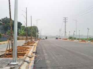 Đón đầu lê lợi thông xe sở hữu ngay đất view hồ 18ha cực hiếm