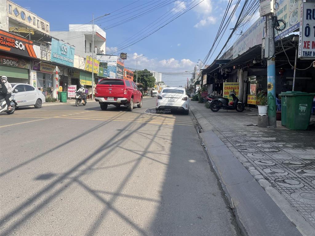 Mặt tiền kinh doanh đang thu nhập khủng đường d2 kdc thuận giao 10x33 thổ cư 100% shr tp.hcm.