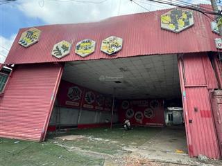 Xưởng 12x30m mặt tiền ql1a có nhà 8pn 4wc công 24/24