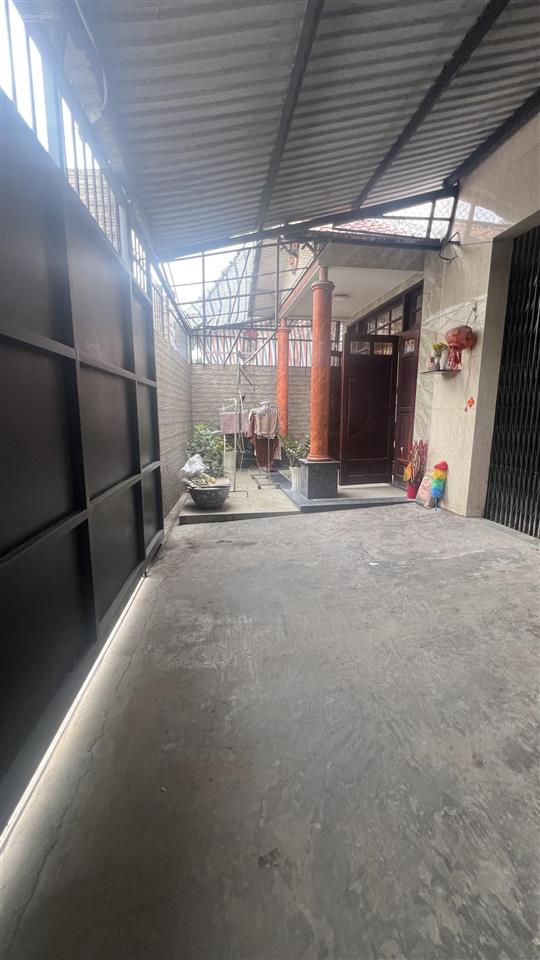 Xưởng tây lân 350m2 12x30 có 5pn điện ti200a có máy lạnh, máy phát điện sẵn vp thích hợp may mặc