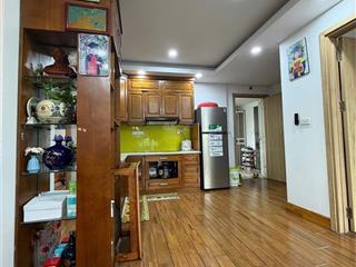 Bán gấp căn hộ 70m2 3n, 2n căn góc ban công đông nam khu ct789