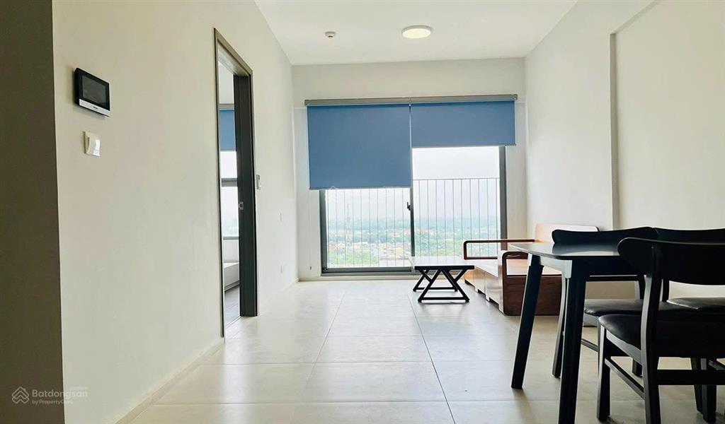 Bán căn hộ west gate 2pn2wc full nội thất an cường + view nội khu hồ bơi giá 2tỷ750 bao sổ hồng