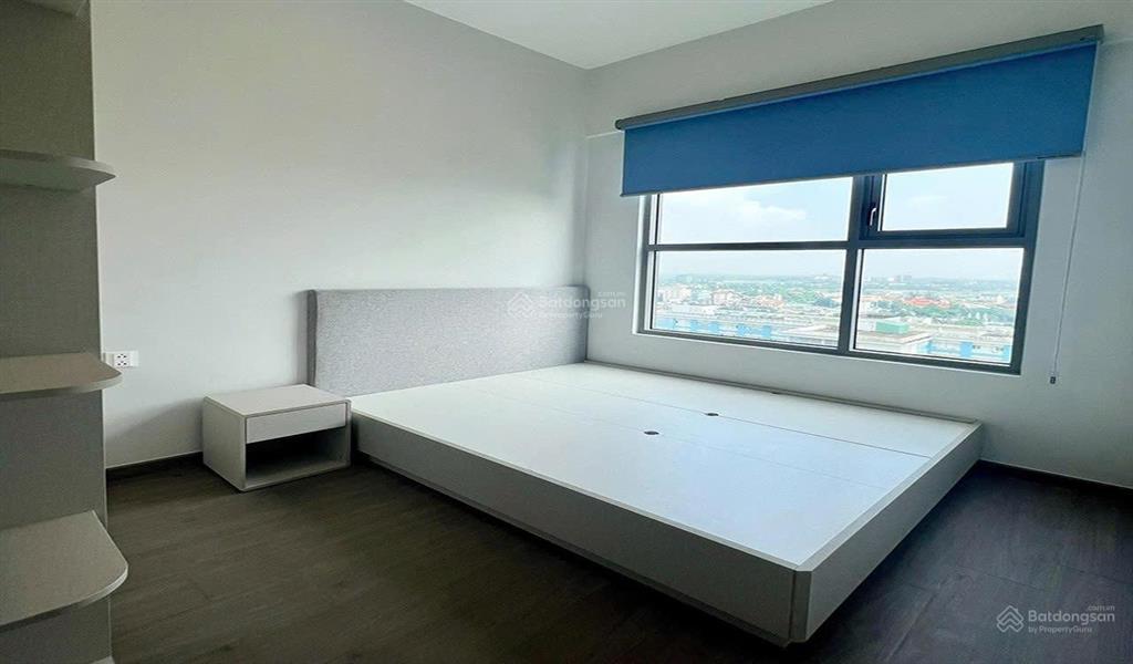Bán căn hộ west gate 2pn2wc full nội thất an cường + view nội khu hồ bơi giá 2tỷ750 bao sổ hồng