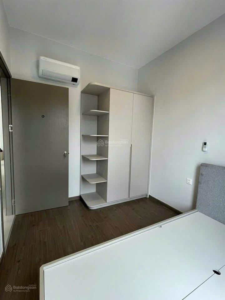 Cho thuê chung cư west gate 2 phòng ngủ có sân vườn 85m2  giá thuê 8 tr/tháng