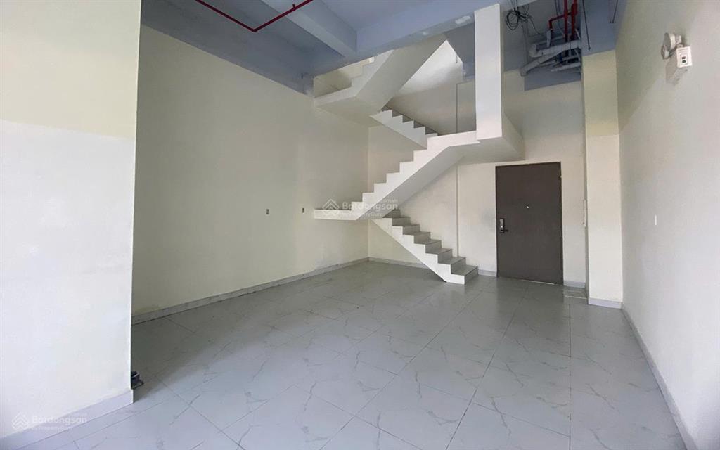 Bán shophouse chung cư west gate  mặt tiền kinh doanh sầm uất  đã hoàn thiện có sổ hồng giá 6 tỷ8