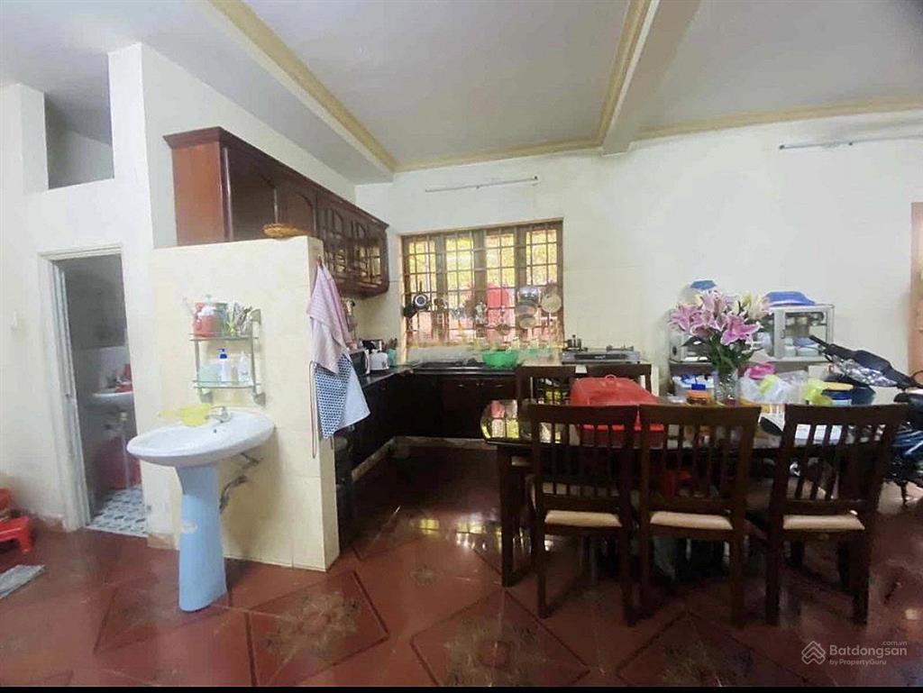 Bán biệt thự góc 2 mt đẹp 10x21m vuông vức 7pn sân để oto đường 429 phường tăng nhơn phú q9