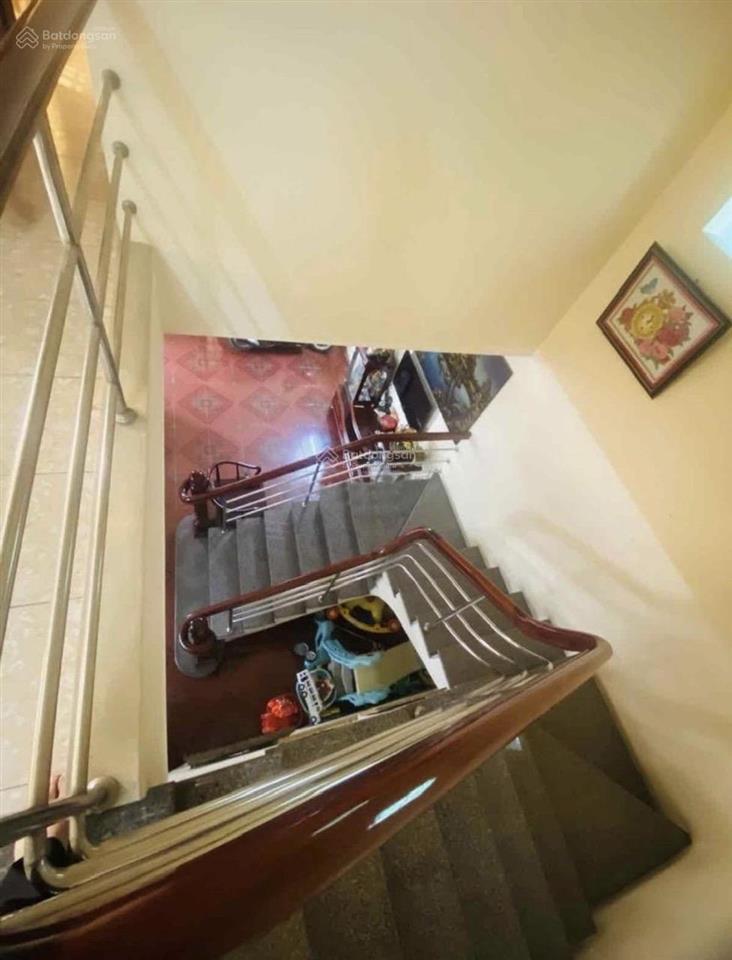 Bán biệt thự góc 2 mt đẹp 10x21m vuông vức 7pn sân để oto đường 429 phường tăng nhơn phú q9