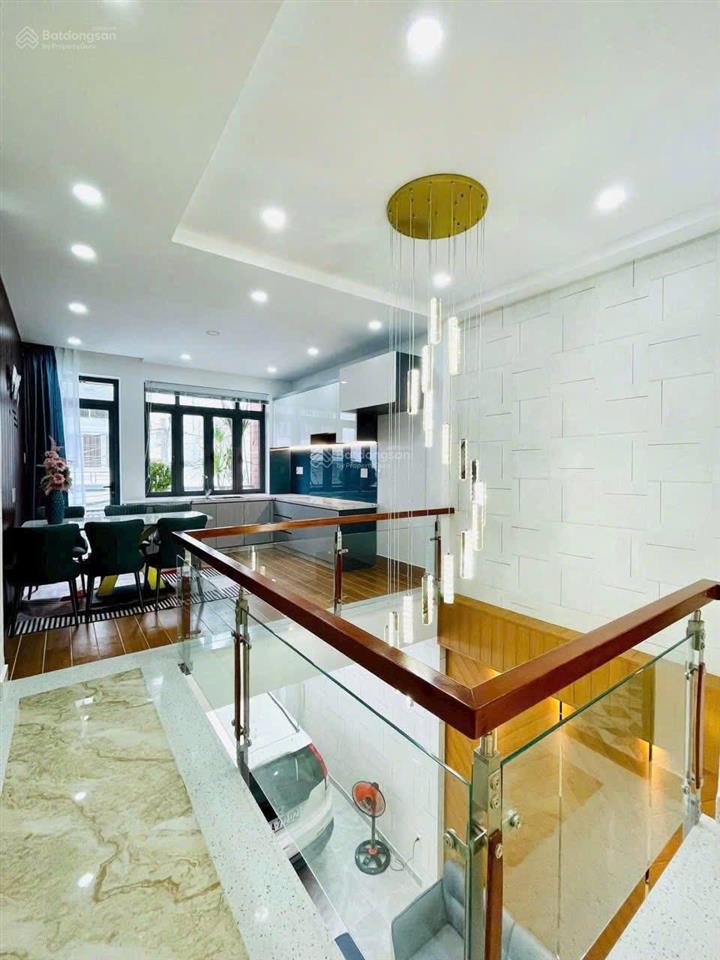 Bán nhà hxh 5m thông khu bàn cờ 439 nguyễn văn khối p8, 3tầng 3pn 4wc full nội thất, gara xe hơi