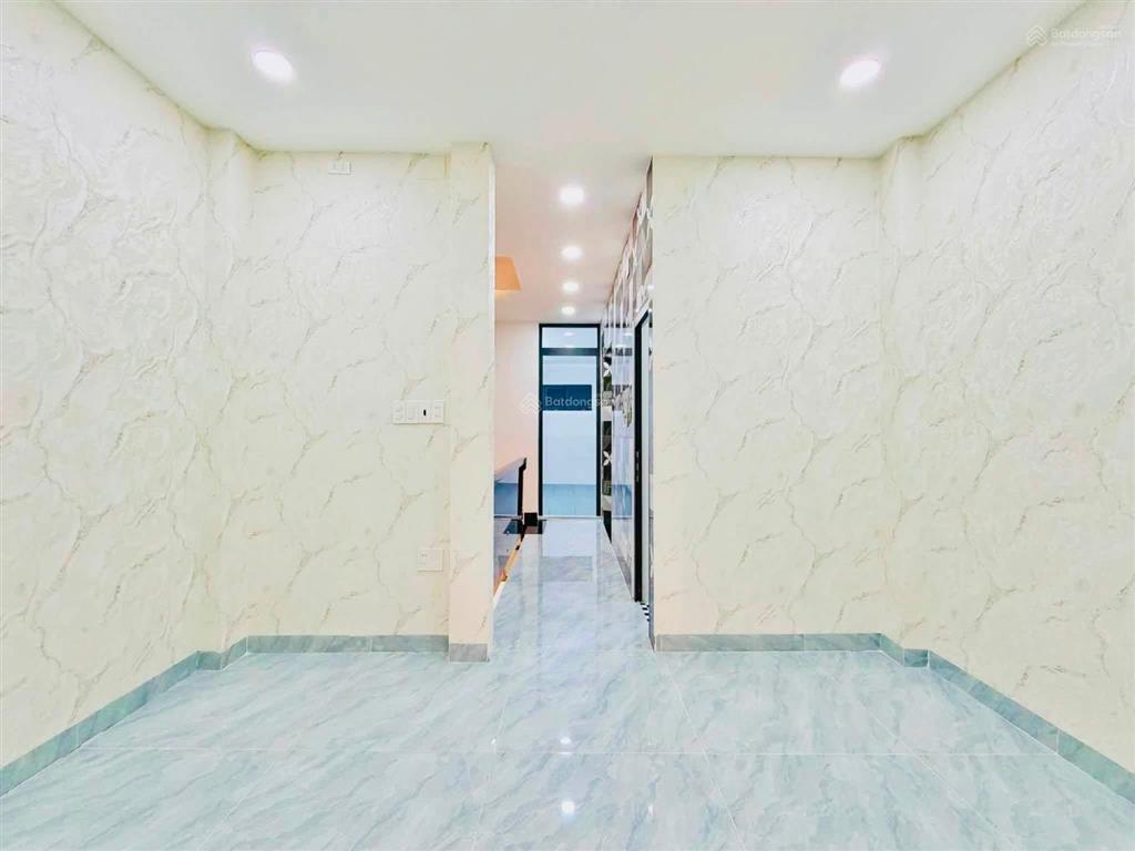 Bán nhà hxh 5 tầng có thang máy 450kg full nội thất 4x20m phan huy ích p12 gò vấp