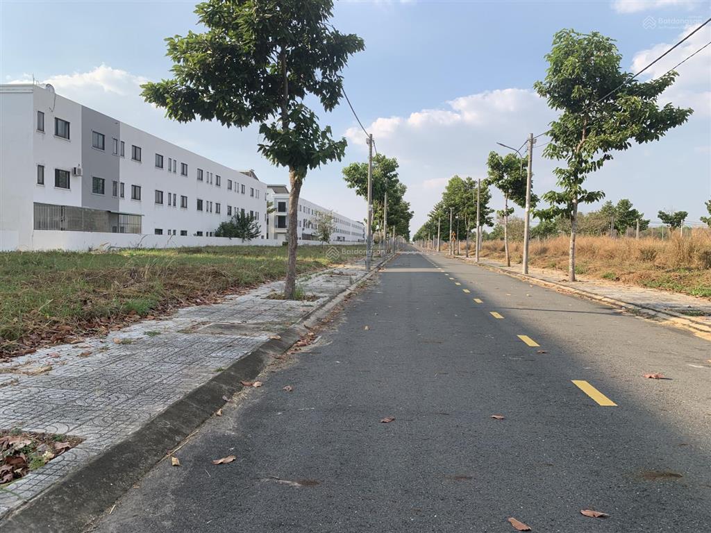 Ngộp! bán nhanh 1 lô hiếm có 575 triệu, 75m2, sổ hồng riêng  chính chủ 0906 443 *** đi xem
