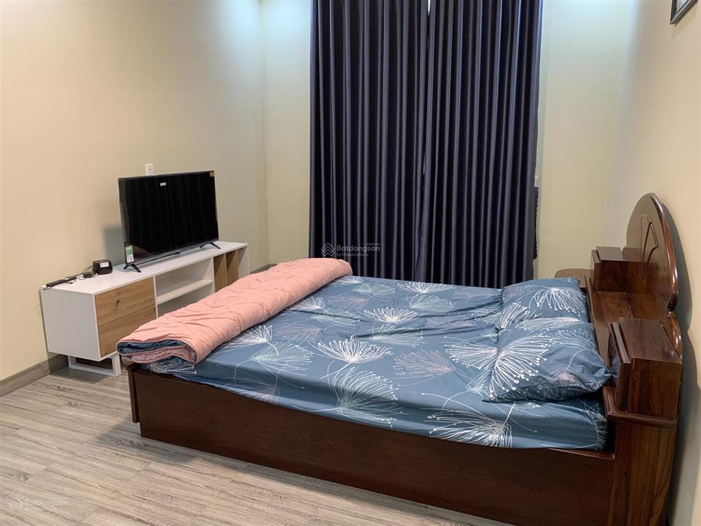 Cho thuê nhà nguyên căn 8 triệu/tháng 3 tầng 3 phòng ngủ 4wc  gọi 0906 443 *** đi xem