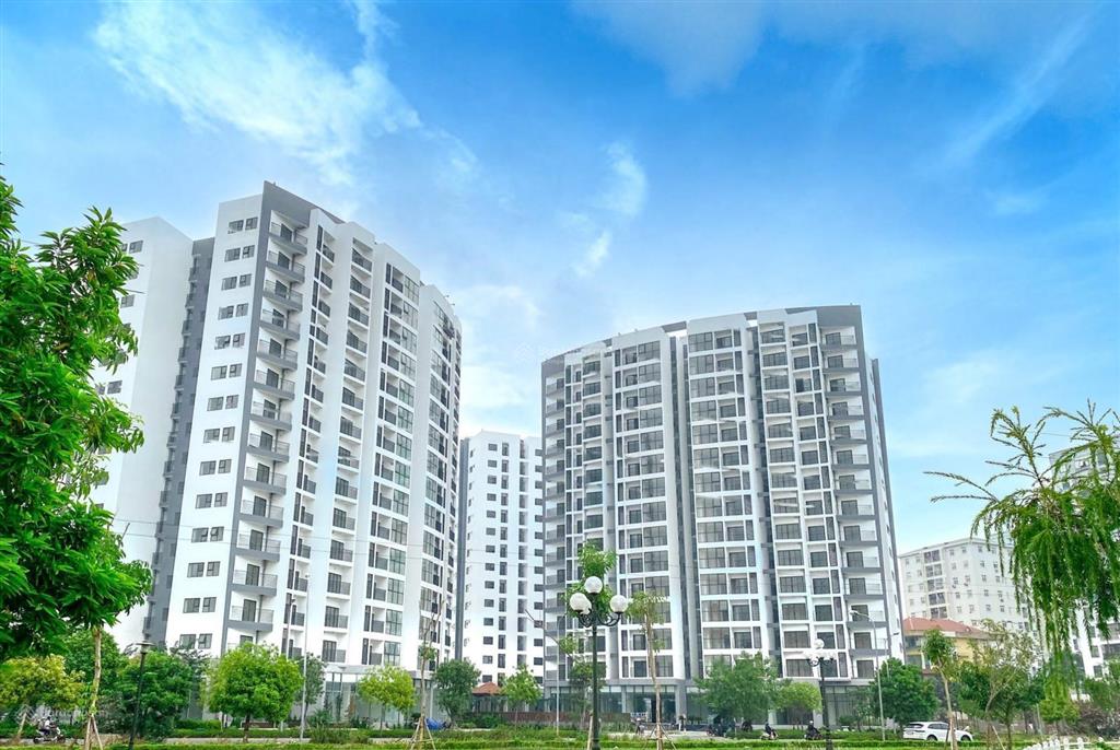 Bán căn hộ 3pn 2wc tại le grand jardin sài đồng, 9,6 tỷ, 116m², view hồ sài đồng