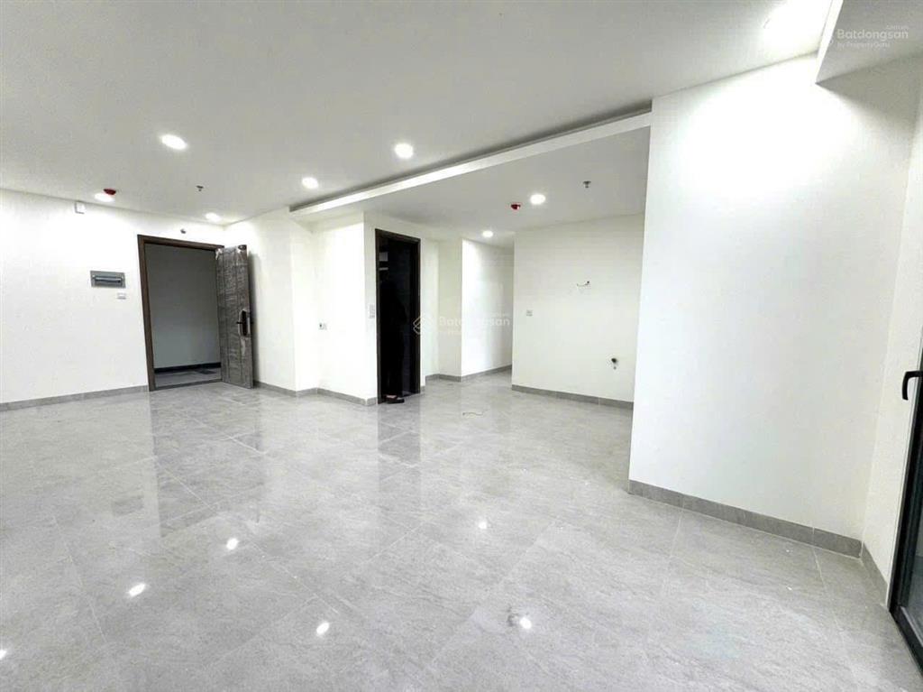Căn hộ 63m2  2pn góc view sông, view pháo hoa sun group  chủ bán nhanh chỉ 3.1 tỷ