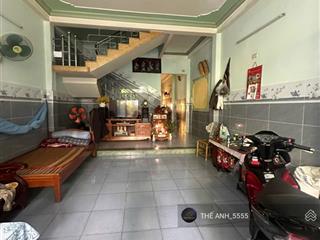 Gia đình cần bán căn nhà phường sơn trà, cạnh chợ trường học... cách biển chỉ 5phút di chuyển