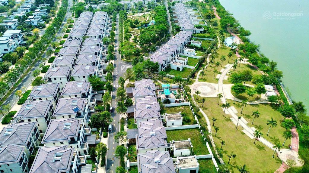Chính chủ bán song lập swanbay ( kế góc) 12,1tỷ  160m2. vị trí đẹp kế góc pk 4.2  0939 792 ***
