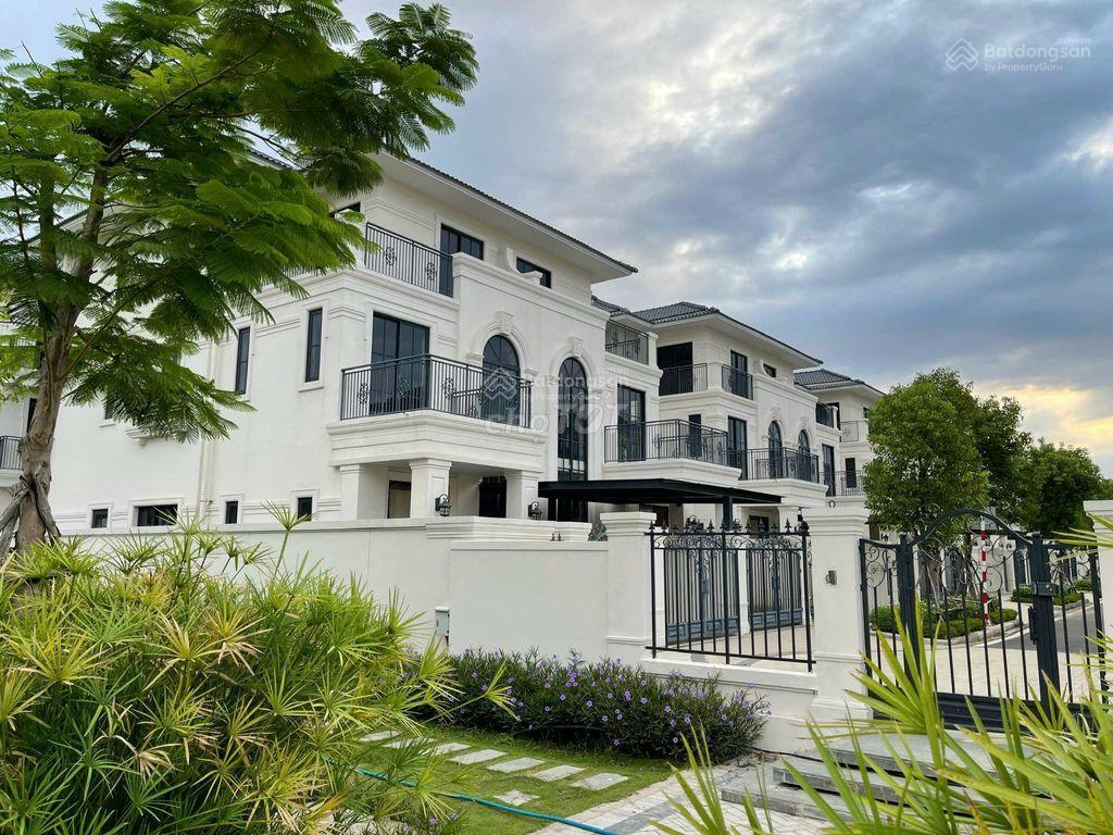 Chính chủ bán song lập swanbay ( kế góc) 12,1tỷ  160m2. vị trí đẹp kế góc pk 4.2  0939 792 ***