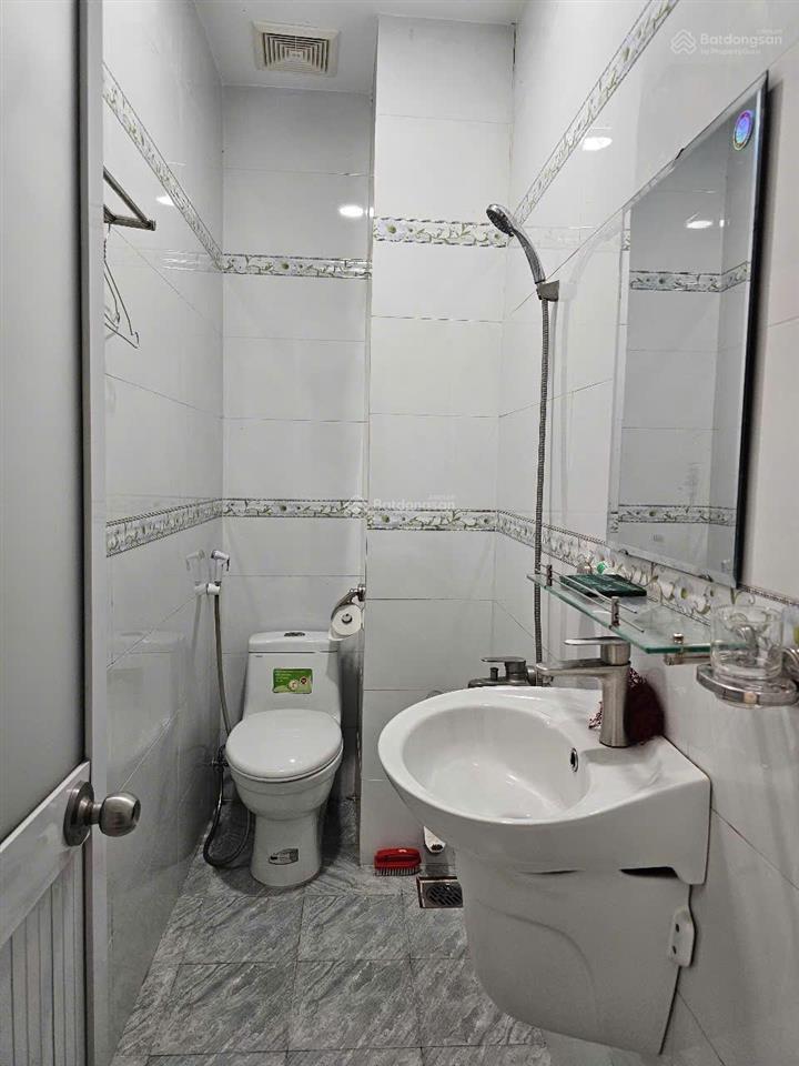 Cho thuê nr nguyên căn tại 345/54a hà huy giáp, 16 triệu, 53m2, 4pn, 4wc chính chủ đẹp