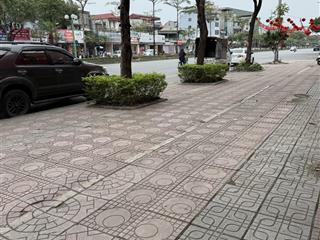 Bán gấp nhà riêng 75m2 tại ngô gia tự, 300 triệu, 5pn, 4wc