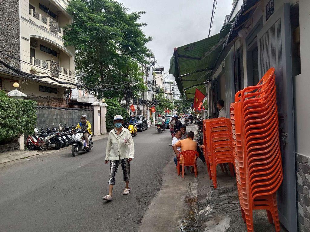 Cho thuê 2PN 2WC riêng  từng phòng có ban công Gần công viên làng hoa