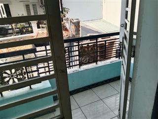 Cho thuê 2PN 2WC riêng  từng phòng có ban công Gần công viên làng hoa