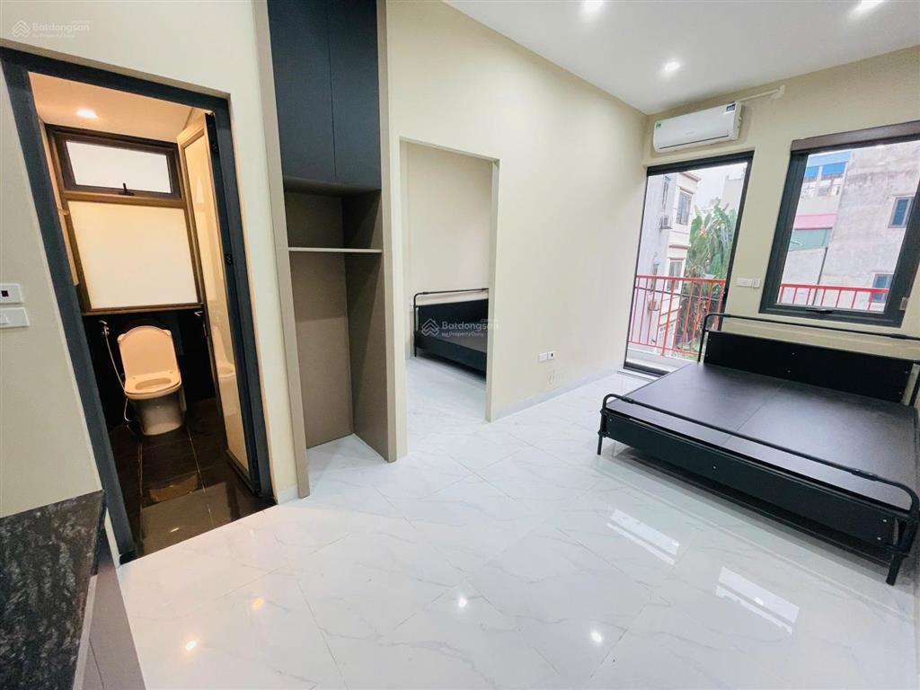 Bán toà nhà căn hộ cho thuê 12 phòng đủ đồ