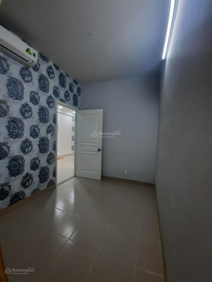 Chính chủ bán căn hộ lotus garden tân phú, 86m2 căn góc, 4 phòng view đông có sổ  0901 255 ***