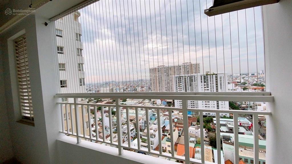 Chính chủ bán căn hộ âu cơ tower 2 phòng ngủ, 63m2 giá 3.25 tỉ,  0901 255 *** diễm