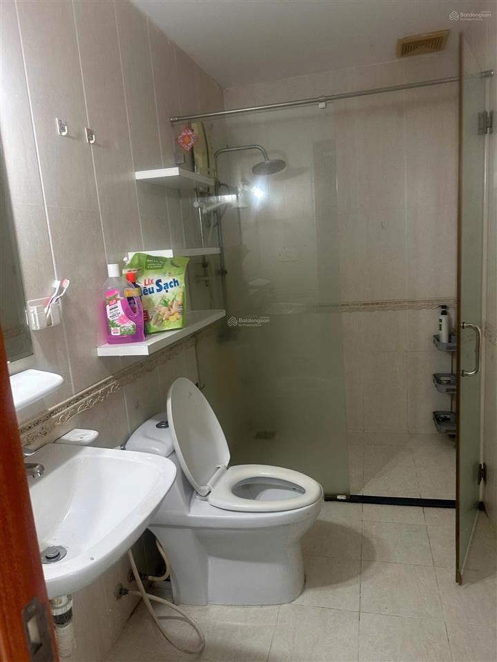 Chính chủ bán nhanh căn hộ 8x rainbow đường bình long, bình tân (cũ) 64m2, 2 phòng giá 2,7 tỉ