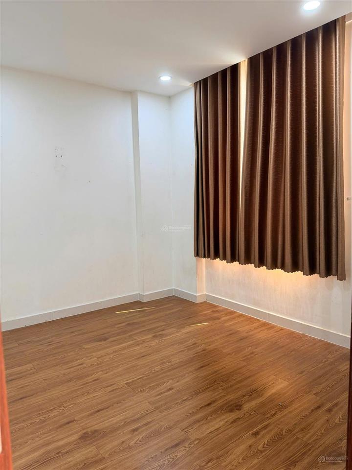 Cần bán căn hộ khang phú đường huỳnh thiện lộc, tân phú,78m2, 2 phòng,sổ hồng 3.6 tỉ  0901 255 ***