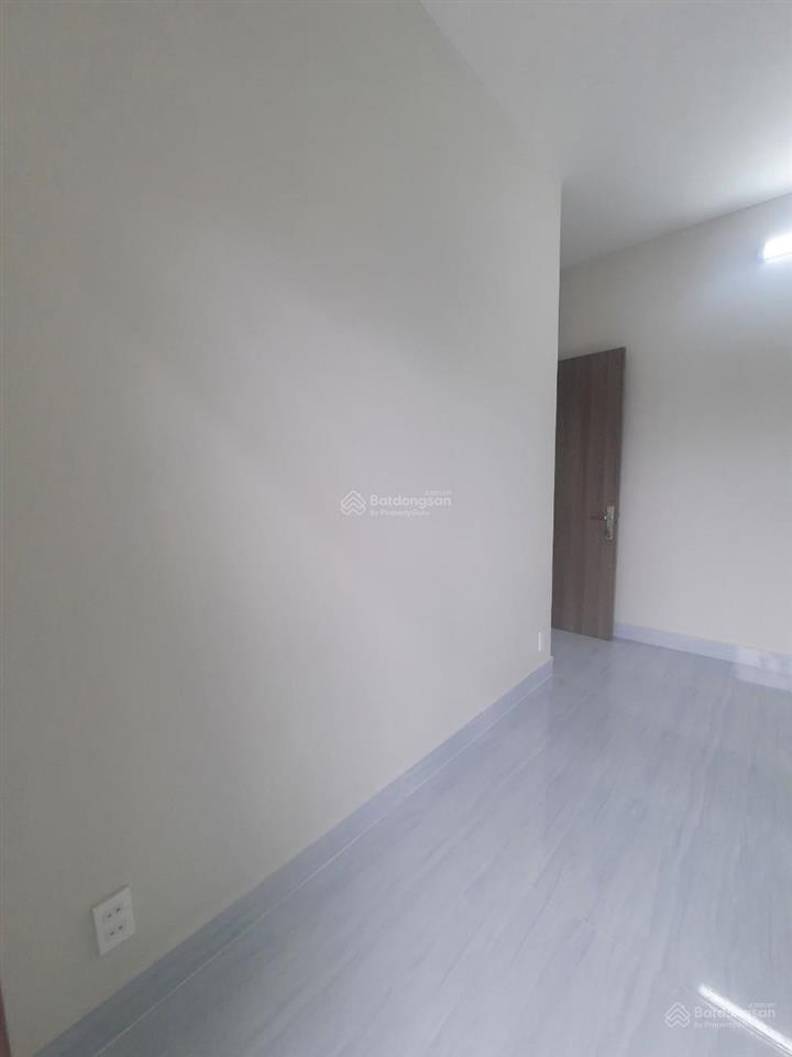 Căn hộ lotus garden tân phú, 2 phòng ngủ, 60m2 giá 3.3 tỉ có sổ đầy đủ xem nhà  0901 255 ***