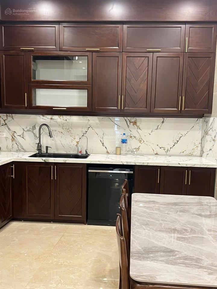 Bán nr đẹp tại ngô gia tự, 24,3 tỷ, 80m2, 4pn, 6 tầng, pháp lý đầy đủ,số nhà 59 ngõ 59