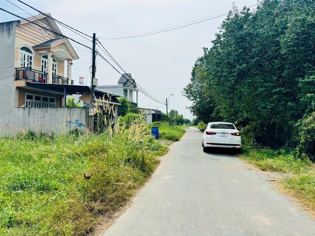 Nhà bán dt=5x21, một trệt 1 lầu, đường nhưa, gần sư đoàn 9, giá chỉ có 3,450 tỷ