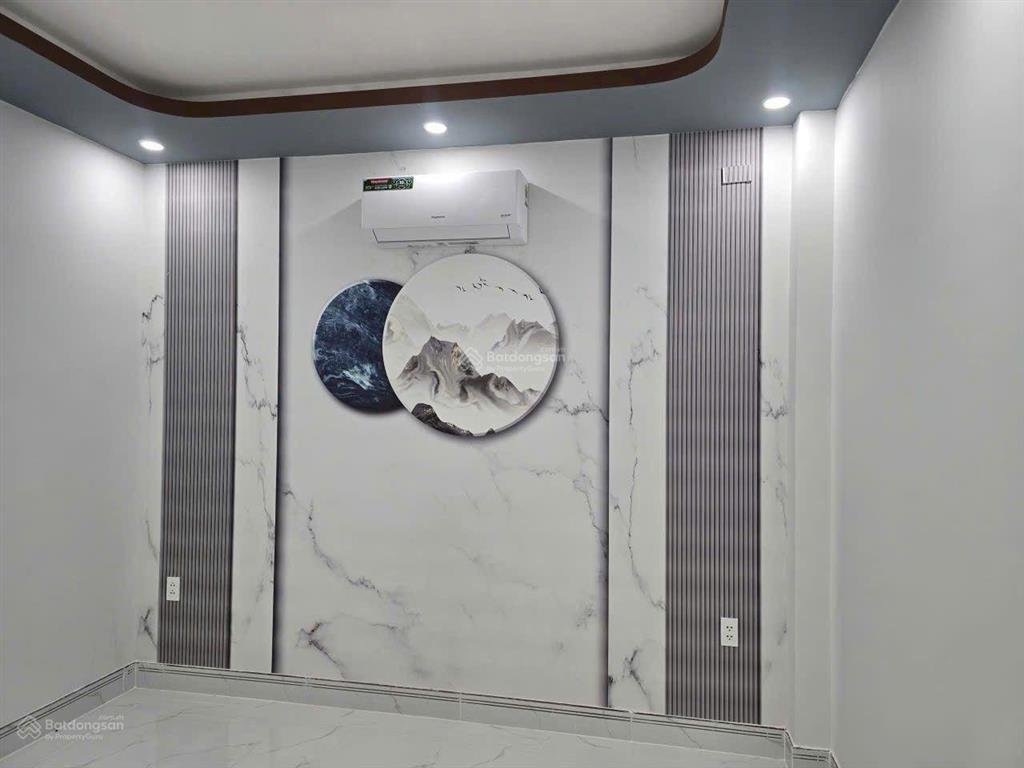 Nhà bán dt=5x21, một trệt 1 lầu, đường nhưa, gần sư đoàn 9, giá chỉ có 3,450 tỷ