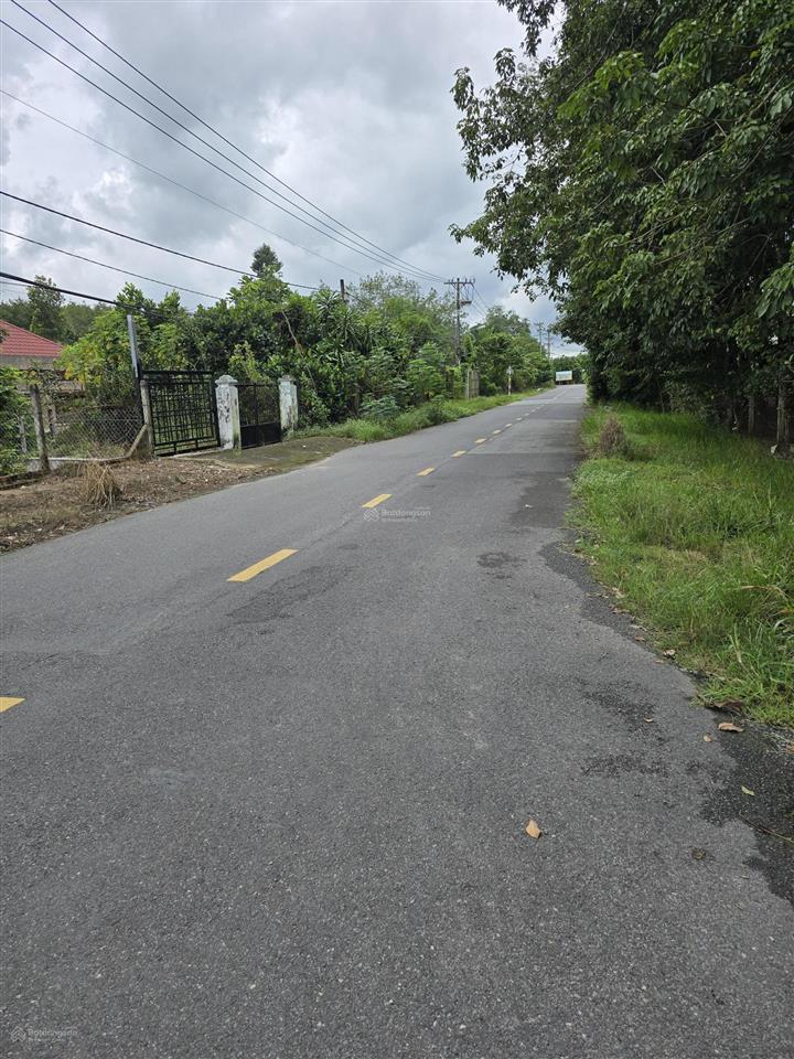 Bán đất mặt tiền đường bến đình diện tích tổng 3 sổ là 5095m2, có 600m2 thổ cư, giá 17 tỷ