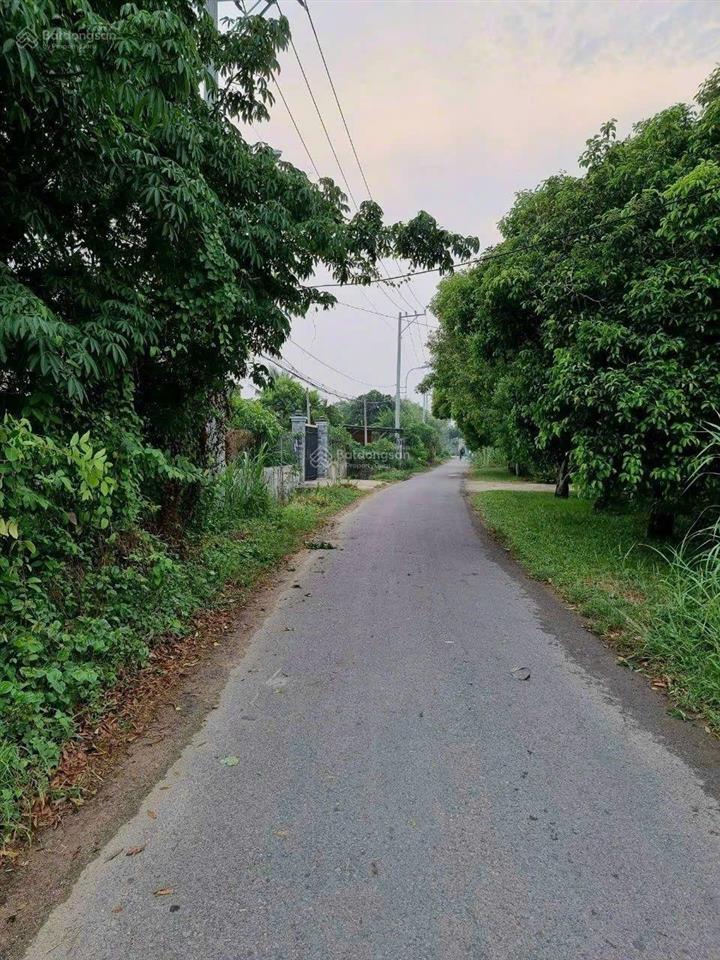 Bán đất xã tân phú trung, dt=20x40m, thổ cư hết đất, mt đường nhựa số 3