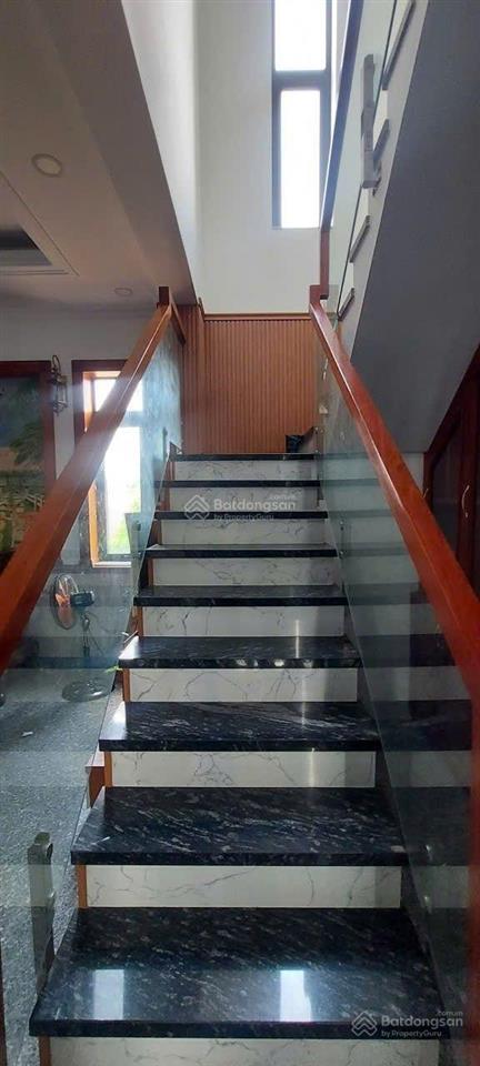 Bán biệt thự đã hoàn công, mặt tiền đường đỗ đăng tuyển, xã an nhơn tây 15x58m=925m2, giá 13,5 tỷ