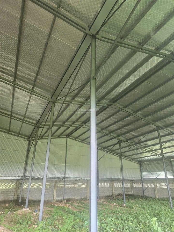 Bán kho xưởng, nhà vườn, mặt tiền đường tỉnh lộ 2 dt=2718m2 có 400m2 thổ cư, giá chỉ có 15,5 tỷ