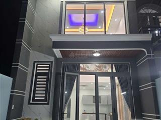 Nhà bán dt=5x21m, một trệt 1 lầu, gần đường tỉnh lộ 8, xã phước vĩnh an, đường nhựa, giá 3,450 tỷ