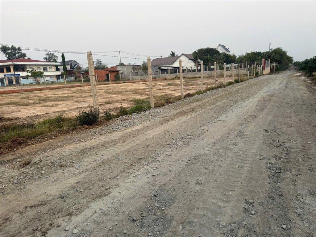 Bán đất xã an nhơn tây, dt=51x22=1140m2, có 90m2 thổ cư, gần đường tỉnh lộ 7, giá chỉ 4,6 tỷ