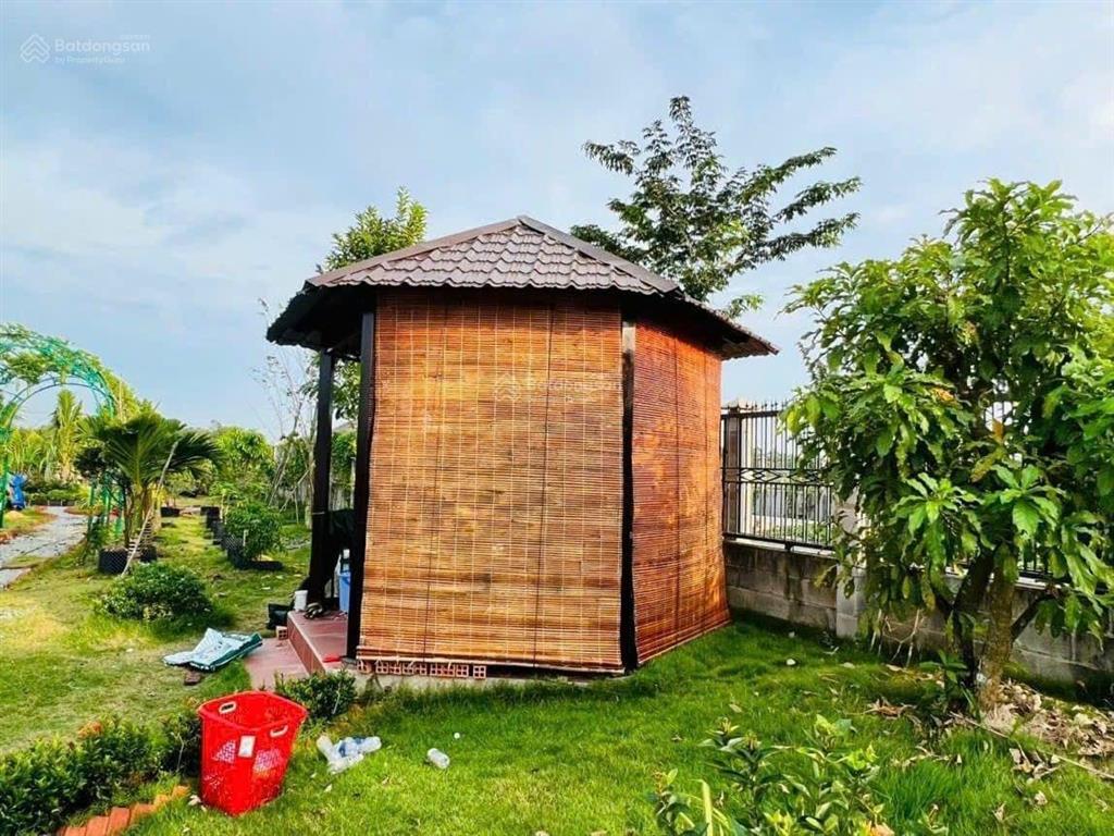 Bán đất vườn cây ăn trái, xã trung lập hạ, dt=17x42=711m2, gần đường tỉnh lộ 7, giá chỉ có 2,7 tỷ